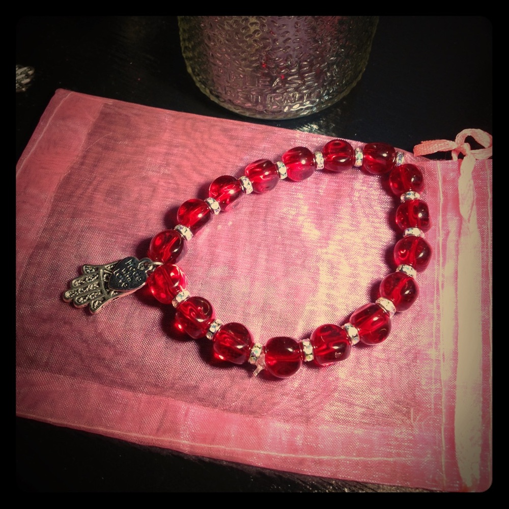 Ravishing Red Glass Beaded stretchy Bracelet